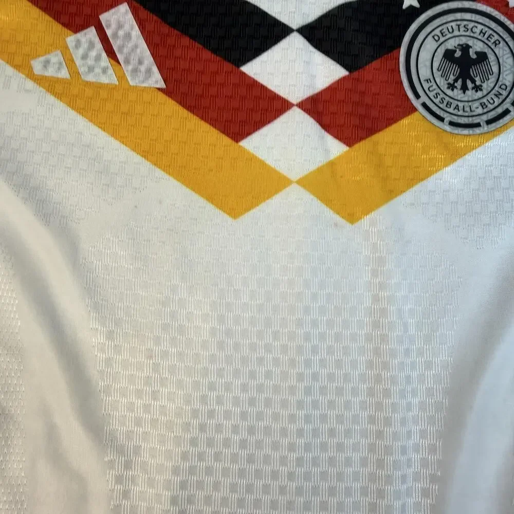 Germany National Team Jersey Mens XL White 2025/2026 Adidas Woltemade DFB Crest